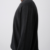 LIGHT V-NECK SWEATER in charcoal