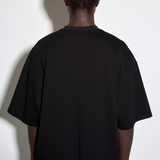 VOLUME TEE in piano black